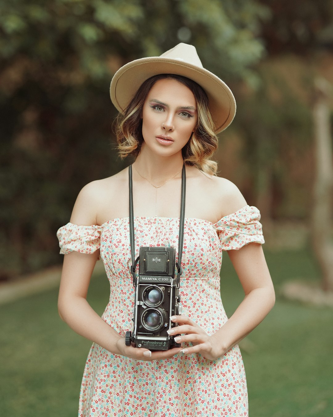 Vestido Floral - Imagem 1